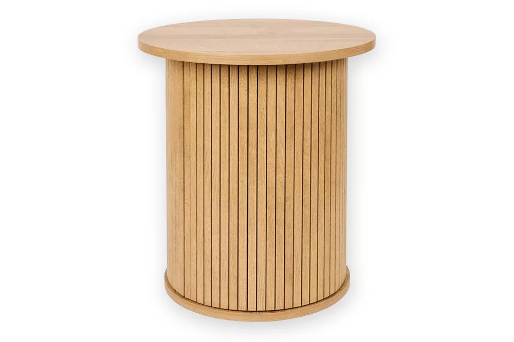 Ronde bijzettafel met houten latjes van Action, past in Japandi interieur